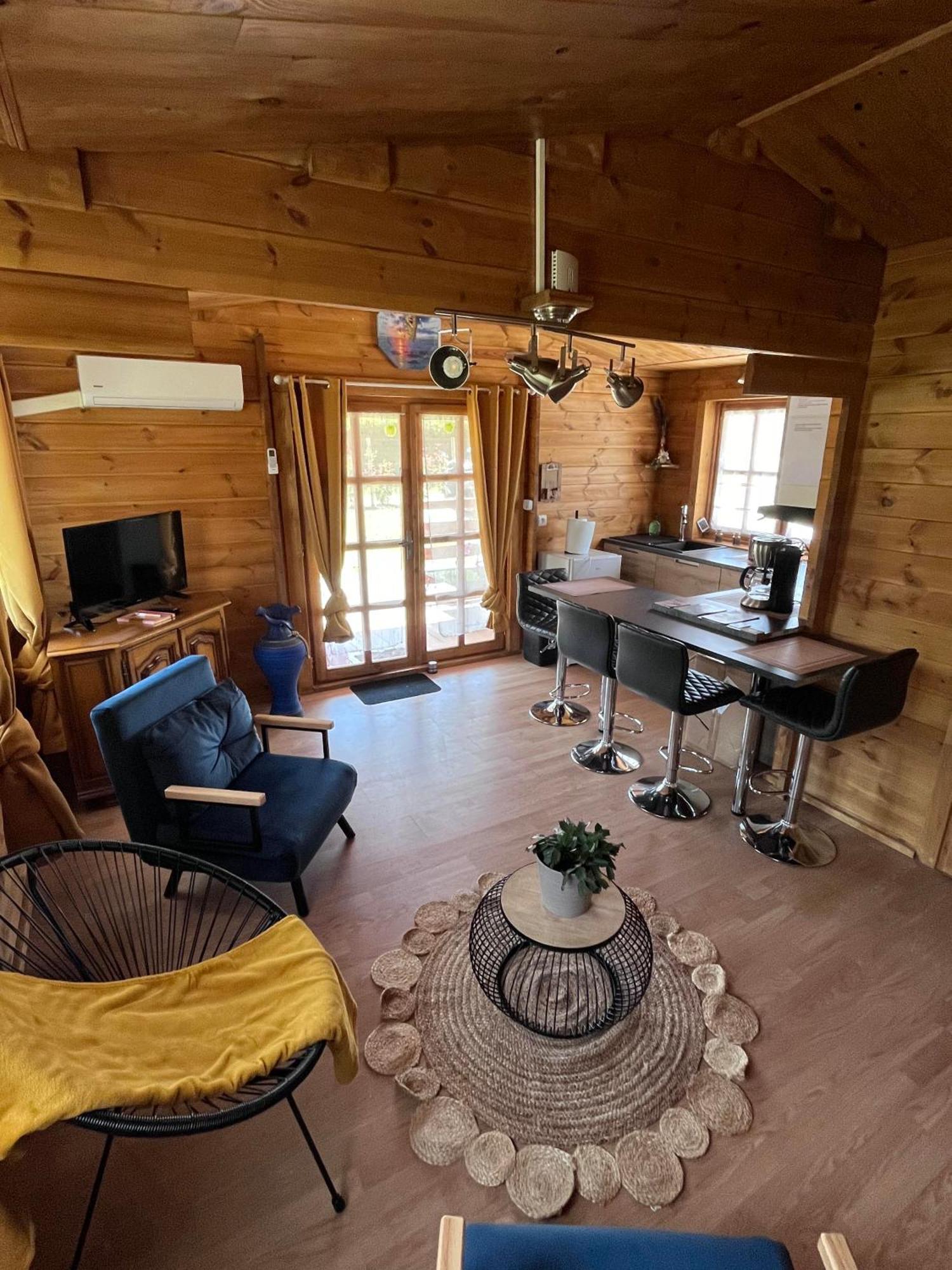 Chalet En Sologne A Villefranche Sur Cher エクステリア 写真